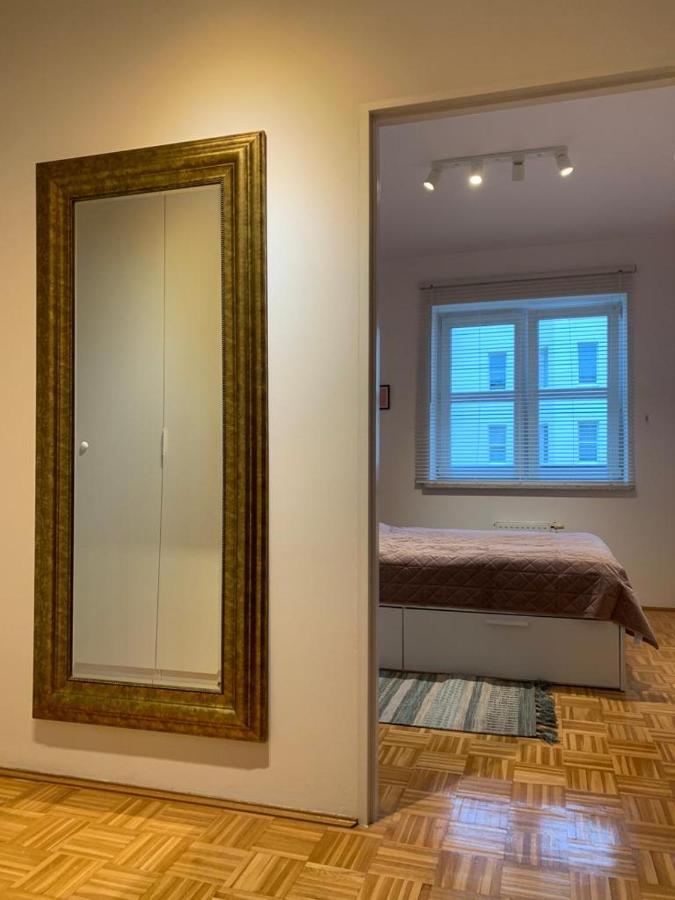 Apartament Zieleniec Torun Luaran gambar
